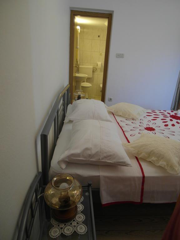 Apartment Antonio Sibenik Bagian luar foto