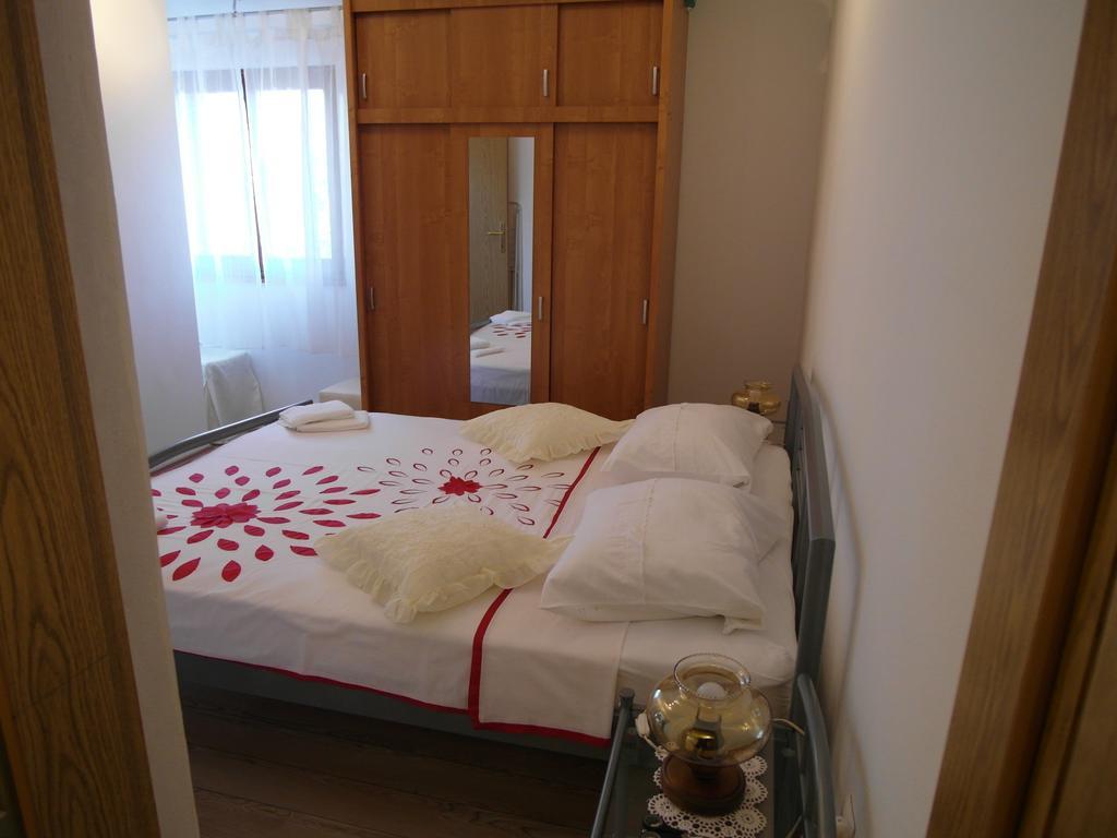 Apartment Antonio Sibenik Bagian luar foto